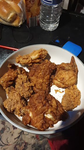 Photo of KFC Milton Keynes - Stacey Bushes - Unit 27, Stacey Bushes Trading Centre, 10 Erica Rd, Stacey Bushes, Milton Keynes MK12 6HS